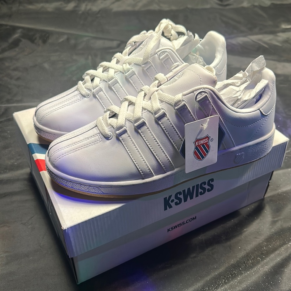 K.SWISS